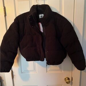 YITTY womens Black Puffer Jacket